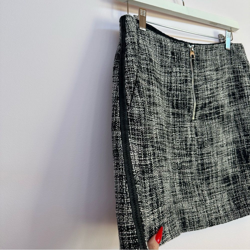 Karen Millen Black & White Skirt - Picture 6 of 10
